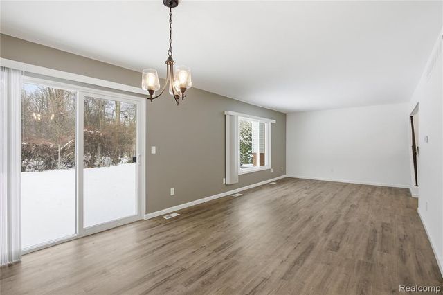 46182 Bartlett Drive, Canton, MI 48187