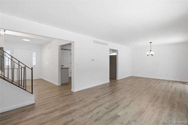 46182 Bartlett Drive, Canton, MI 48187