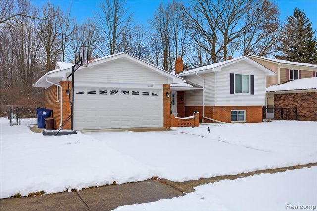 46182 Bartlett Drive, Canton, MI 48187