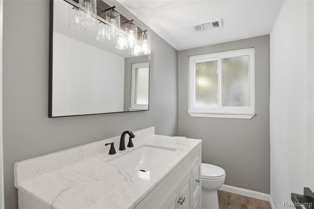 46182 Bartlett Drive, Canton, MI 48187