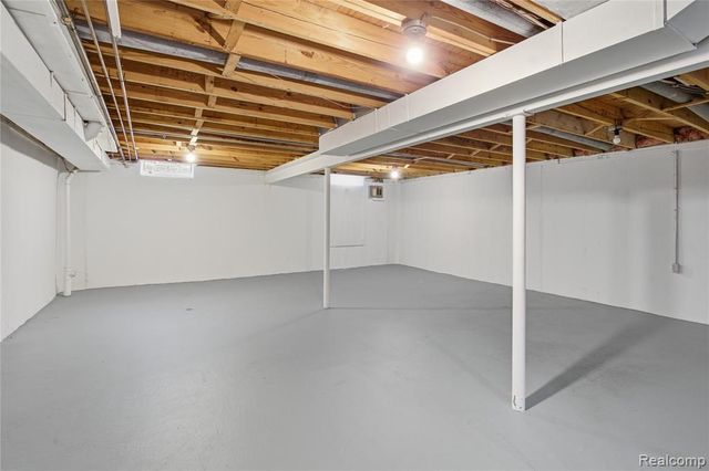 46182 Bartlett Drive, Canton, MI 48187