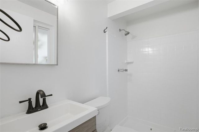 46182 Bartlett Drive, Canton, MI 48187