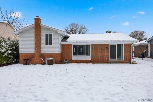 46182 Bartlett Drive, Canton, MI 48187