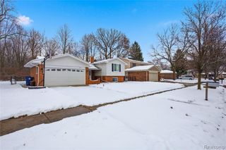 46182 Bartlett Drive, Canton, MI 48187