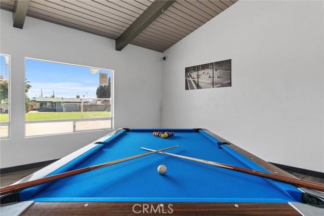 306 Kings Lane, Bakersfield, CA 93308