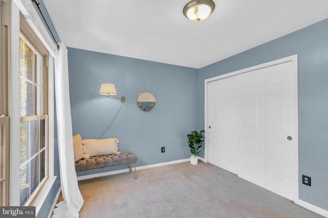 6762 BRONZE POST RD, Centreville, VA 20121