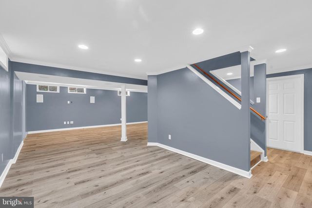 6762 BRONZE POST RD, Centreville, VA 20121