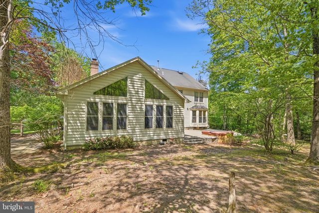 6762 BRONZE POST RD, Centreville, VA 20121