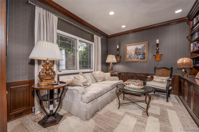 4054 Cranbrook Court, Bloomfield Hills, MI 48301