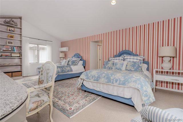 4054 Cranbrook Court, Bloomfield Hills, MI 48301