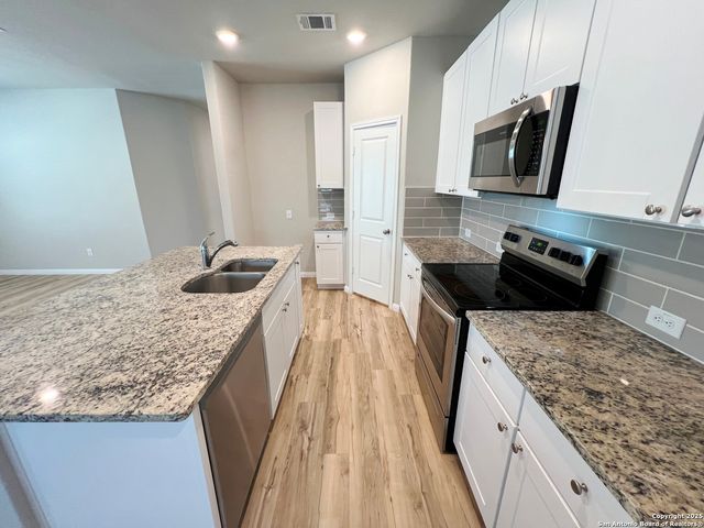 3719 Newton Bay, San Antonio, TX 78223