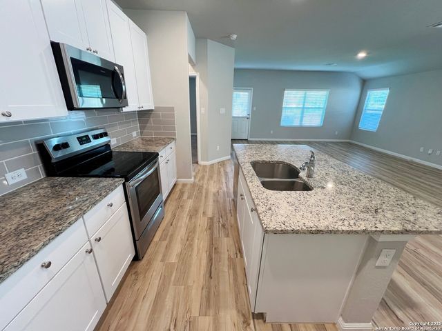 3719 Newton Bay, San Antonio, TX 78223