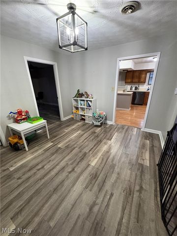 10380 Quarry Road, Amherst, OH 44001