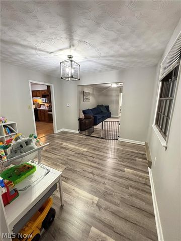 10380 Quarry Road, Amherst, OH 44001