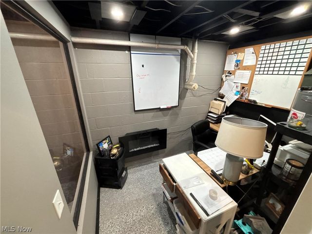 10380 Quarry Road, Amherst, OH 44001