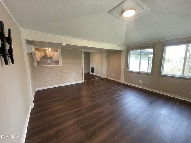 3068 Carrollwood Heights Road, Kingsport, TN 37660