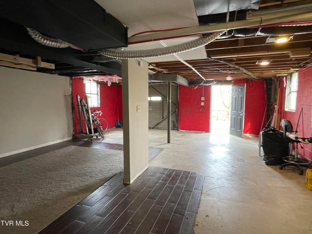 3068 Carrollwood Heights Road, Kingsport, TN 37660