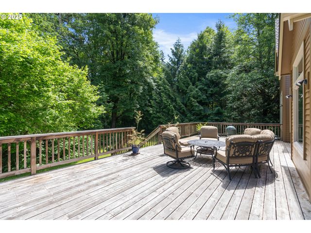 12320 Nw SARGENT Ln, Portland, OR 97231