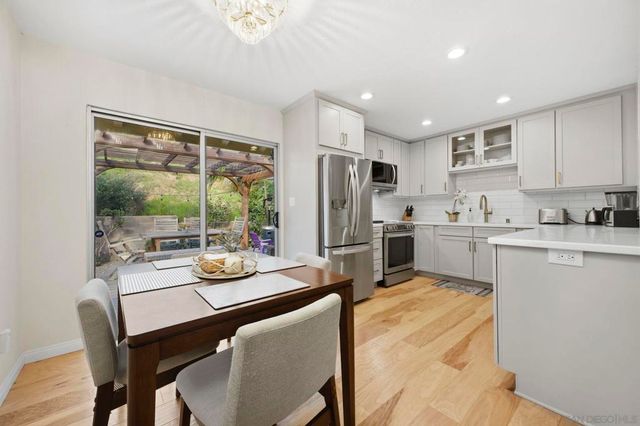 3620 Fireway Dr, San Diego, CA 92111