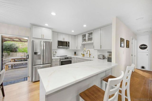 3620 Fireway Dr, San Diego, CA 92111