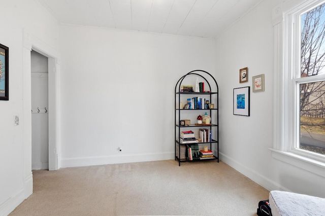 916 Arcadian AVENUE, Waukesha, WI 53186