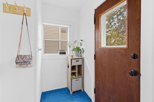 916 Arcadian AVENUE, Waukesha, WI 53186