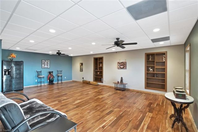 658 Green Point Lane, Boomer, NC 28606