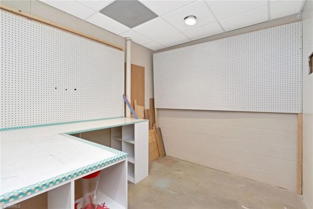 658 Green Point Lane, Boomer, NC 28606