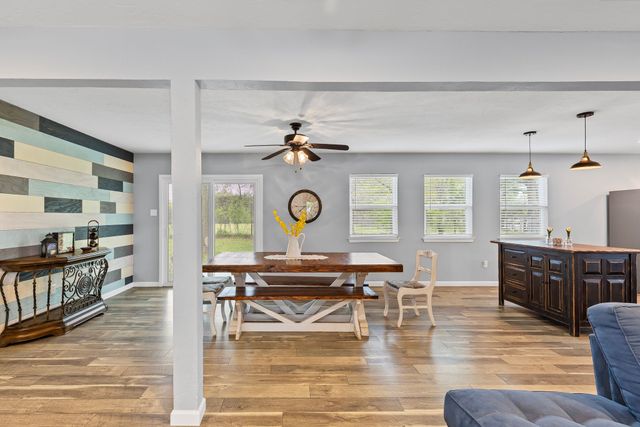 2799 State Highway 276, Emory, TX 75440