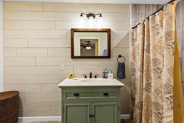 2799 State Highway 276, Emory, TX 75440