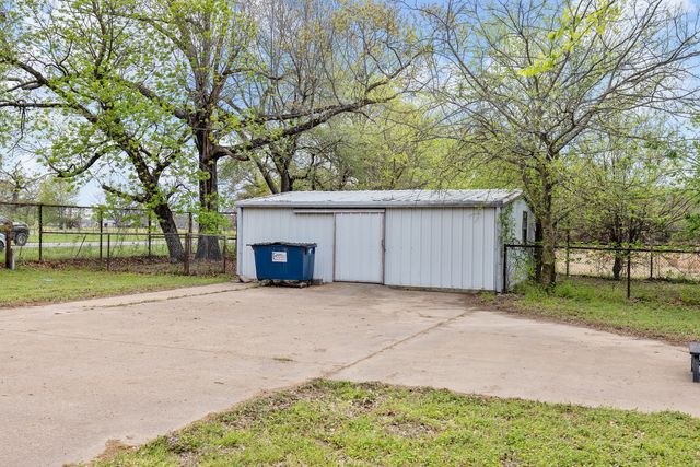 2799 State Highway 276, Emory, TX 75440