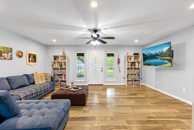 2799 State Highway 276, Emory, TX 75440