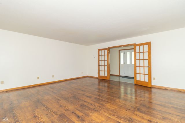 2460 E Hickory Boulevard, Greenfield, IN 46140