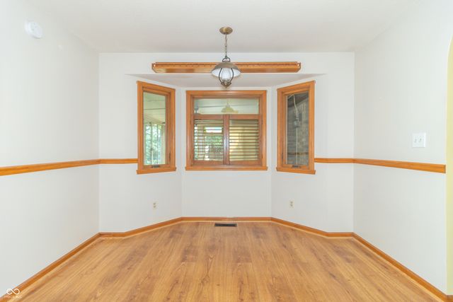 2460 E Hickory Boulevard, Greenfield, IN 46140