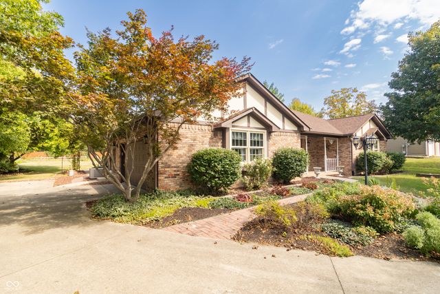 2460 E Hickory Boulevard, Greenfield, IN 46140