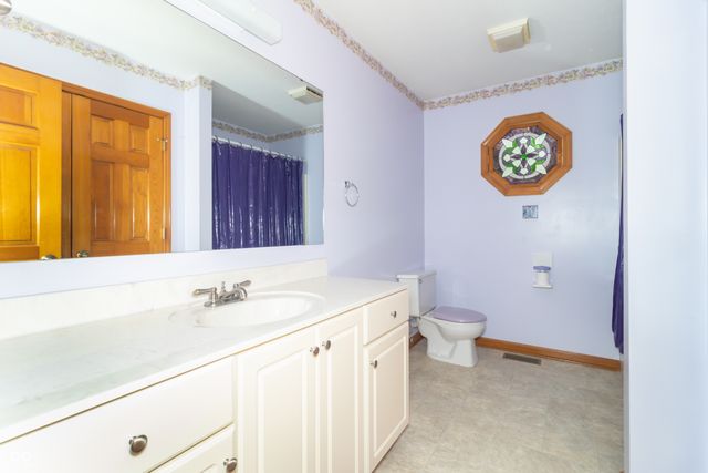 2460 E Hickory Boulevard, Greenfield, IN 46140