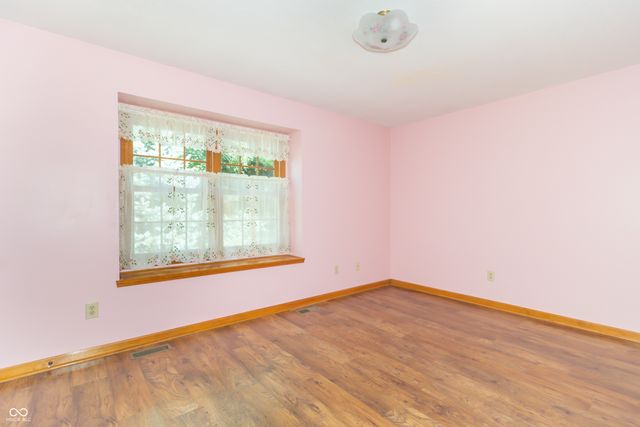 2460 E Hickory Boulevard, Greenfield, IN 46140