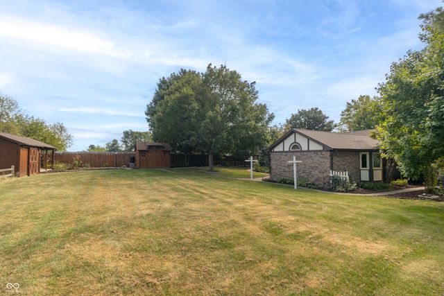 2460 E Hickory Boulevard, Greenfield, IN 46140