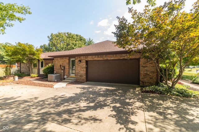 2460 E Hickory Boulevard, Greenfield, IN 46140
