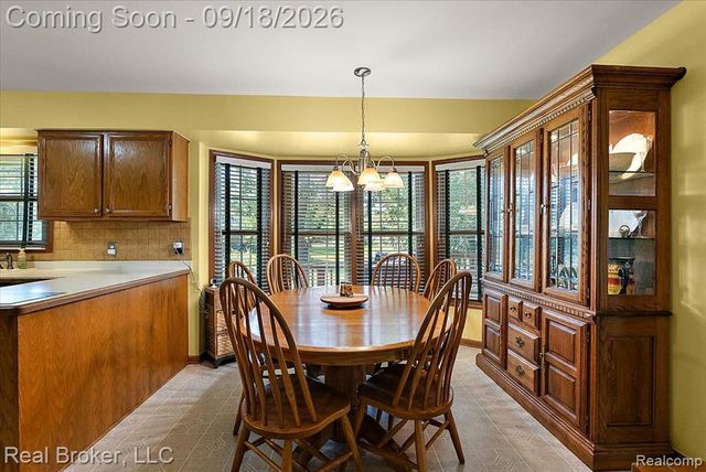 44744 Danbury Road, Canton, MI 48188