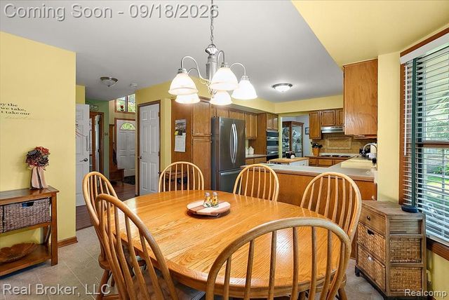 44744 Danbury Road, Canton, MI 48188