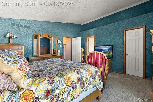 44744 Danbury Road, Canton, MI 48188