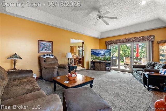 44744 Danbury Road, Canton, MI 48188