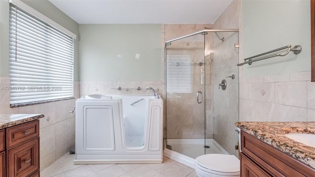 11295 Roundelay Road, Cooper City, FL 33026