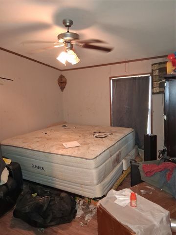 9321 Sallys Way, Alvarado, TX 76009