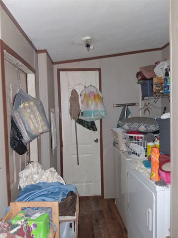 9321 Sallys Way, Alvarado, TX 76009