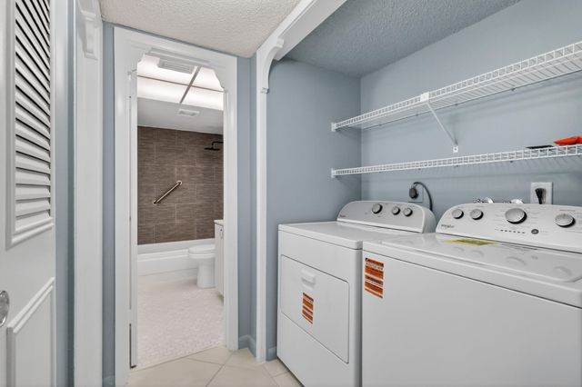 7770 Tahiti Lane 102, Lake Worth, FL 33467