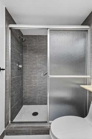 7770 Tahiti Lane 102, Lake Worth, FL 33467