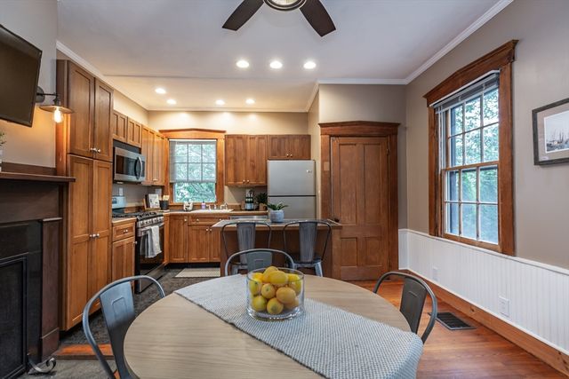 90 Walden St, New Bedford, MA 02740