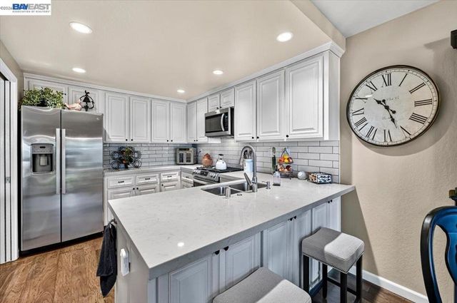 525 Silver Oak Ln, Danville, CA 94506